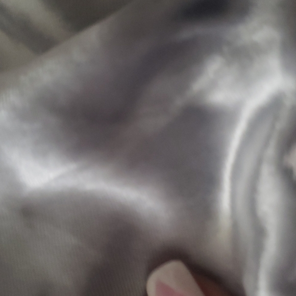 Top - Picture 2 of 4